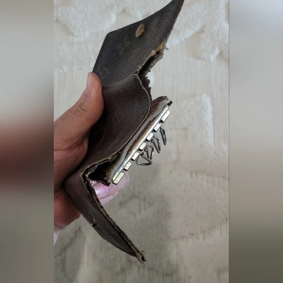 Louis vuitton key case - Picture 9 of 12